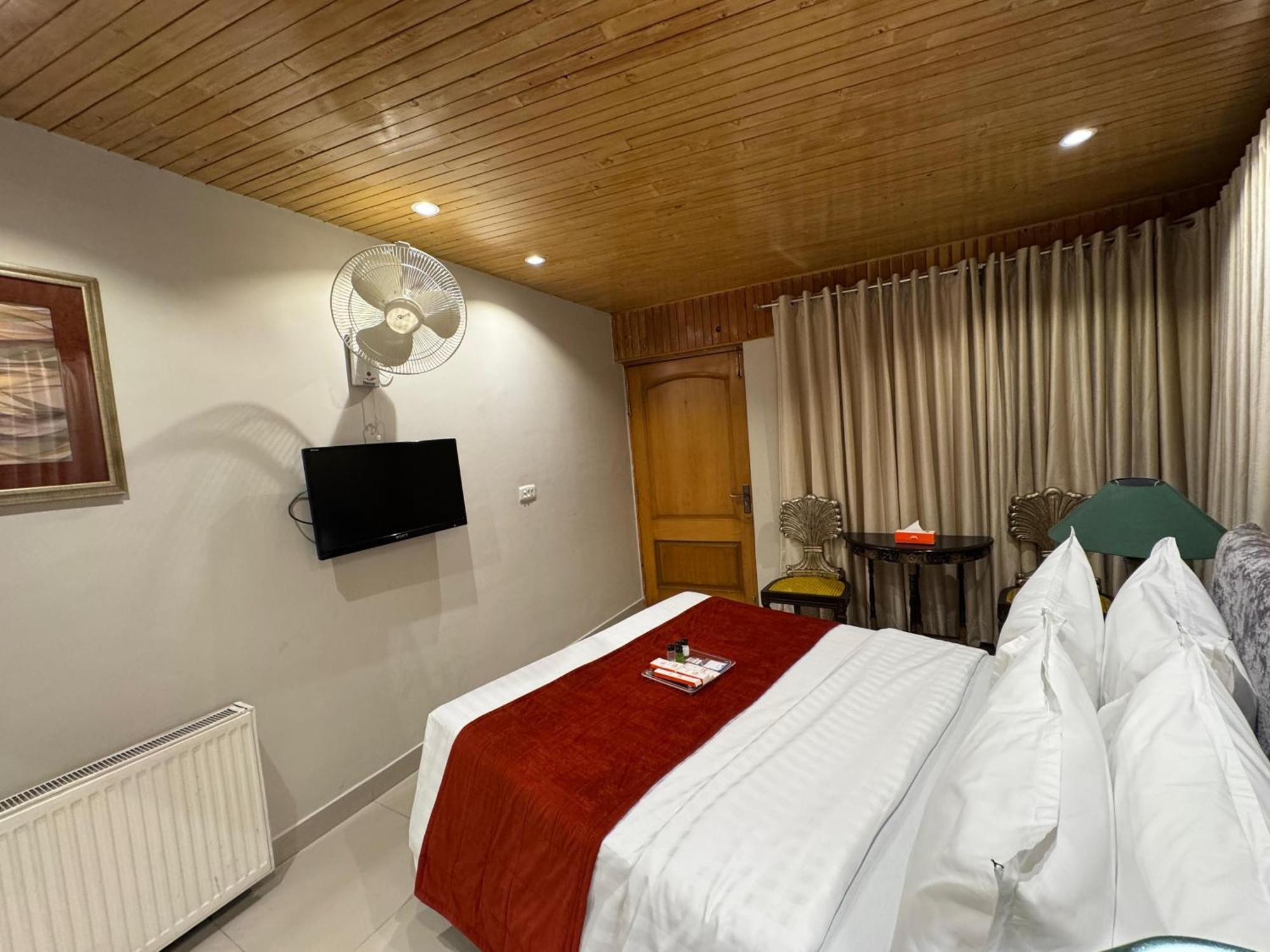 Maisonette Firhill Hotel & Resort Murree Exteriör bild