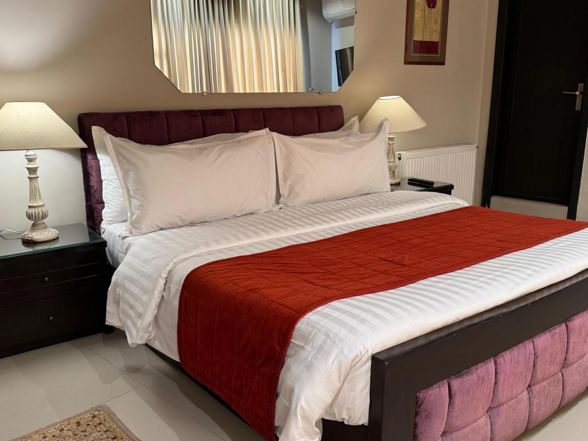Maisonette Firhill Hotel & Resort Murree Exteriör bild
